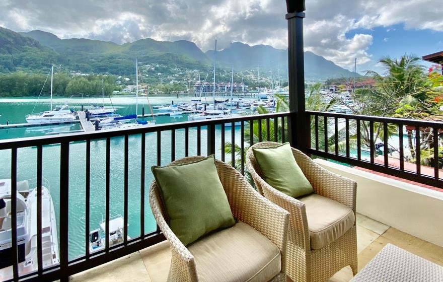 Duplex Eden Island
