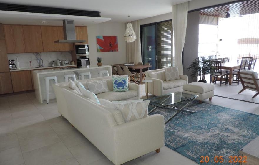 3 Bedroom Beach Front Condo
