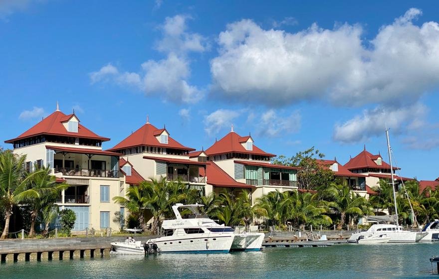 Duplex Eden Island