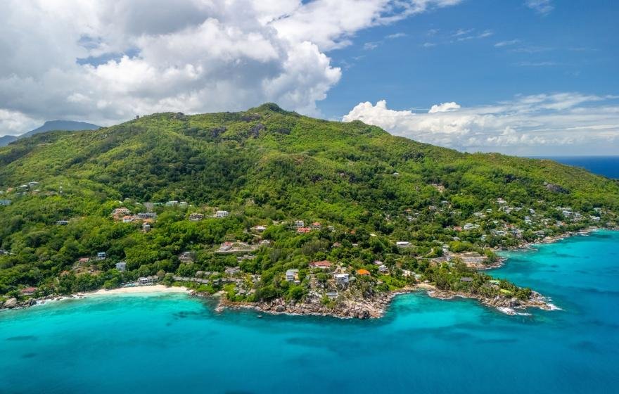 Exquisite Ocean Front Villa North Mahe