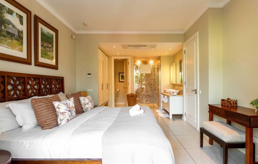 1 Bedroom First Floor Basin 5