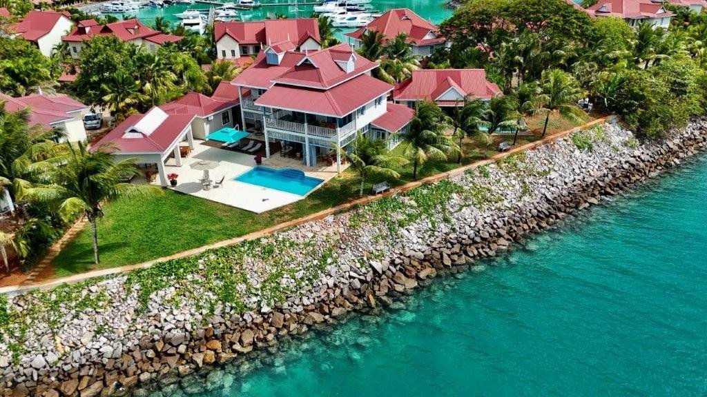 Top sea front mansion with island views
