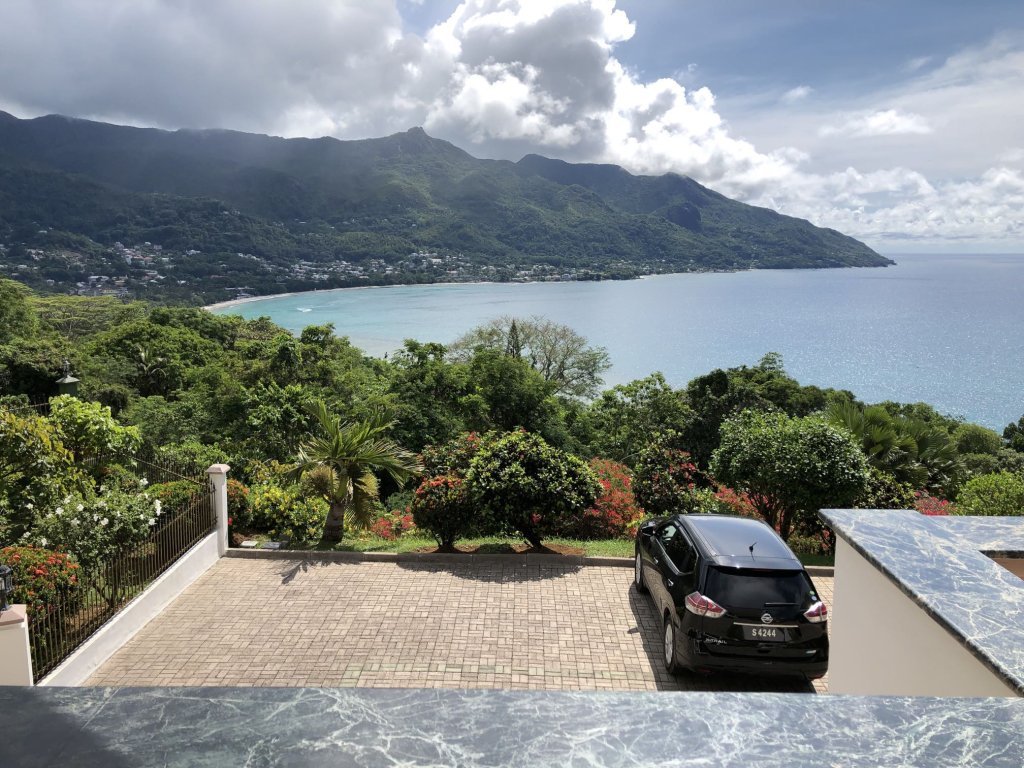 ID:775. Grand hillside villa with magnificient panoramic sea views