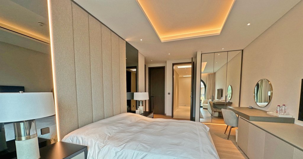Palm Jumeirah Custom Built Mansion. FROND G – Billionaires Row