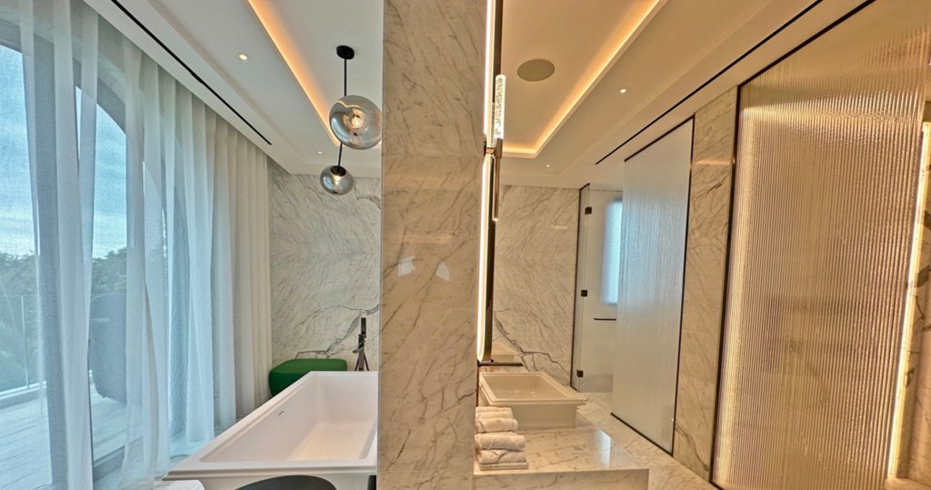 Palm Jumeirah Custom Built Mansion. FROND G – Billionaires Row