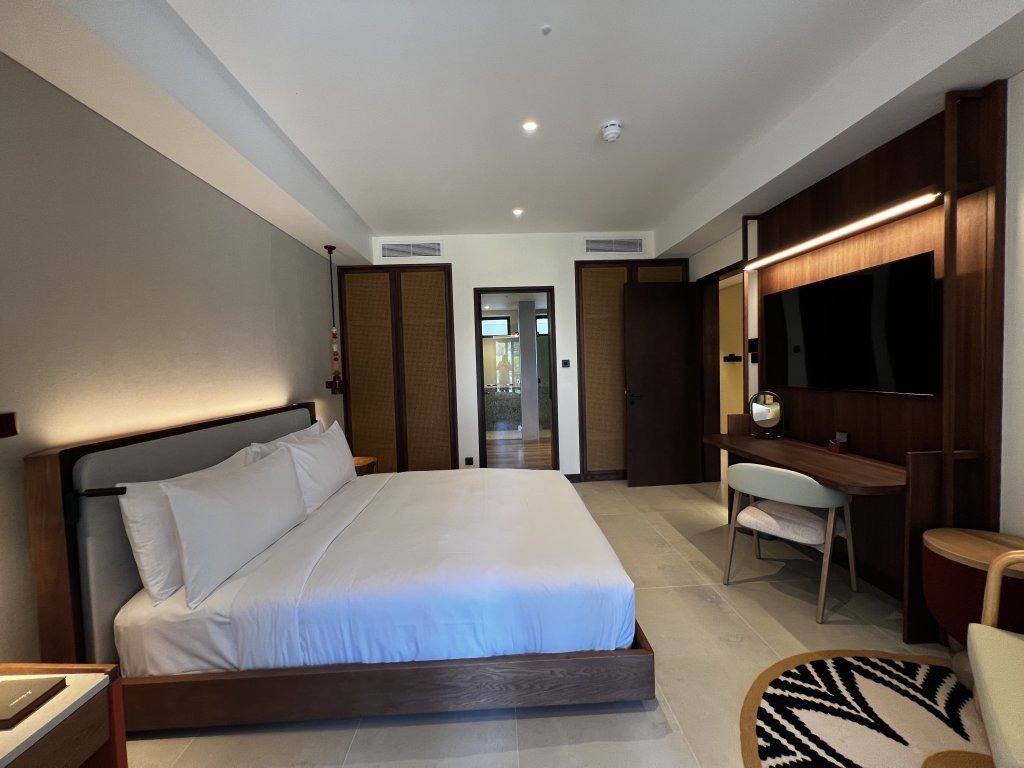 ID:960-1. Albizya Bay – Hilton Canopy Branded Residences