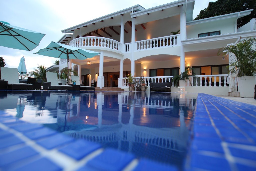 ID:707. Private villa with super panoramic views in north Mahe