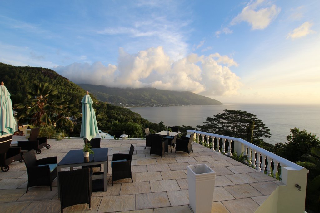ID:707. Private villa with super panoramic views in north Mahe